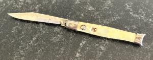 Colonial Shur-Snap Fishtail Switchblade Knife Cream Color Scale Used