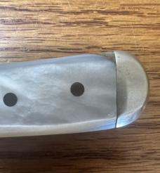 WINCHESTER TRADE MARK MADE IN USA PEARL HANDLE TRAPPER POCKET KNIFE