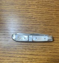 WINCHESTER TRADE MARK MADE IN USA PEARL HANDLE TRAPPER POCKET KNIFE