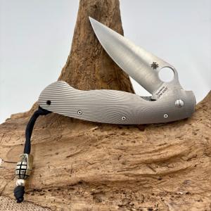 RARE Spyderco Military Titanium Fluted 4quot S30V Satin C36TIFP Discontinued 3