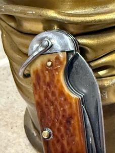 Pal Blade Company US WWII General Purpose Pocket Knife w/Brown Jigged Bone Handles