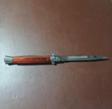 11" FRANK BELTRAME STILETTO WITH NATURAL RED HEART WOOD HANDLES AND A 4MM BAYONET BLADE