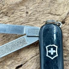 Swiss Army Knife Victorinox 58mm Classic SD  Black EDC Toothpick & Tweezers (61)