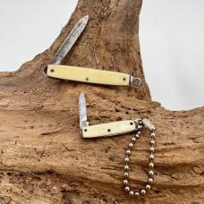 USA Keychain Pocket Knife Lot Of 2 Vintage Folding Knives Single Blade (8)