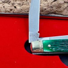 SCHRADE MERRY CHRISTMAS KNIFE COLLECTORS TIN 94GPBC BONE TRAPPER NEW OLD STOCK 