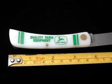Case xx John Deere White and Green Synthetic Sod Buster Jr Knife 82772 USA Made NIB 4137 SS