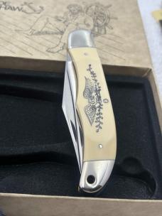 Schrade Scrimshaw 2 Blade Hunter 206SC Eagle / Whale Hunter Scene Limited Edition Vintage