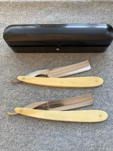  RARE! Antique WADE & BUTCHER, SHEFFIELD Ivory Handle 2-Razor Travel Set w/Original Factory Wood Box