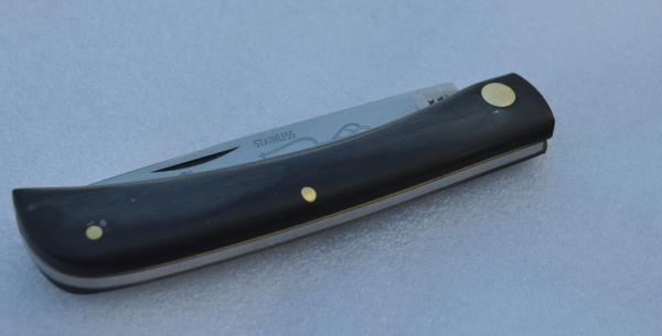 Case Stainless Sod Buster 10 Dot 2138 SS Unused factory Edge Gator Snap 4 5/8" Closed