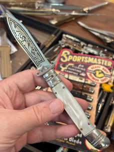 Rare Dagger Blade Decorated Toledo with Sheath