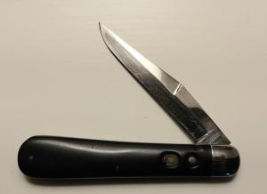 Full Etch Schrade Hunting Knife with Black Celluloid Handles and Sabre Blade