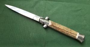 Bolster Release Switchblade