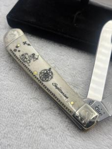 Case XX 2 Blade Trapper 2012 Zodiac Sagittarius Knife New In Box Made In USA