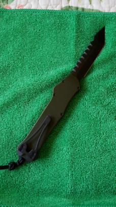 Heretic Knives Hydra OTF V3 Automatic Knife Green Tanto DLC Magnacut Blade