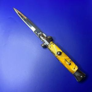 AKC Switch Blade Pocket Knife