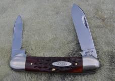 Case XX USA 8 Dot? 2 Blade canoe 62131 Jigged Red Bone Factory Mint Pinned Shield Nickel Bolsters