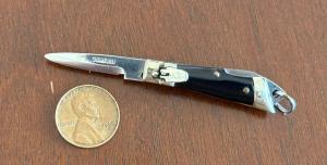 Rare Deerfoot Lever Lock Miniature Keychain Switchblade Knife Japan
