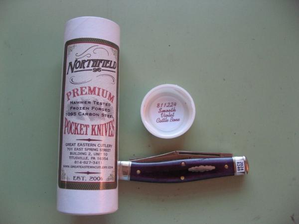 GREAT EASTERN NORTHFIELD 811224 COON SKINNER SMOOTH VIOLET CATTLE BONE GREAT EASTERN NORTHFIELD 811224 COON SKINNER SMOOTH VIOLET CATTLE BONE