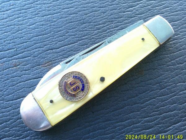 Camillus Cut Co 4 line Cracked Ice Jack Knife Crowell Apprentice