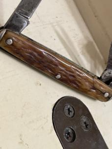 Remington whittler R6533 file edc bone has a crack