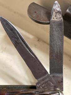 Schrade cut co Walden whittler with file EDC 
