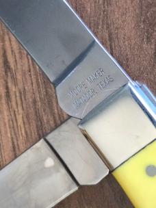 Moore Maker 3206DLB Double Lockback Trapper – Yellow Delrin –w/ Box & Sheath