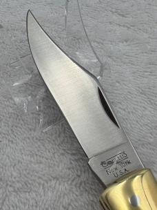 Camillus American Wildlife Series Howling Coyote #11 One Blade Lock Back (#20)