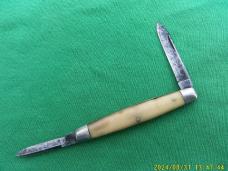 Holley MFG Lakeville Smooth White Bone Pen