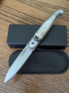 NIB AGA Campolin Old Style 21cm - 8" Birdbeak leverlock in Blonde Brazilian Horn 