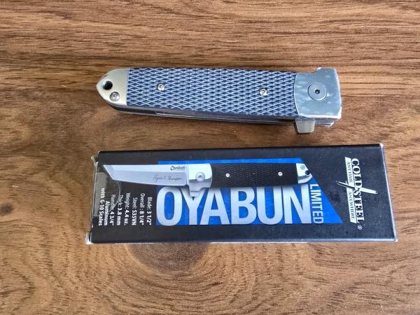 Cold Steel Oyabun Limited Edition – Lynn C. Thompson Signature #32AA-0 – Serial #0357 Cold Steel Oyabun Limited Edition – Lynn C. Thompson Signature #32AA-0 – Serial #0357