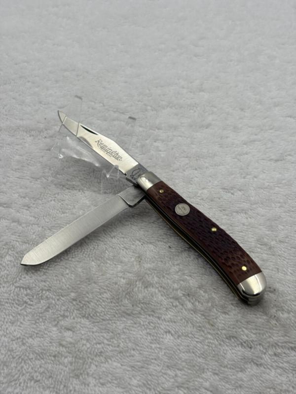 Remington UMC Vintage R10 Farmhand Trapper 2 Blade Pocket Knife Made In USA (#68)