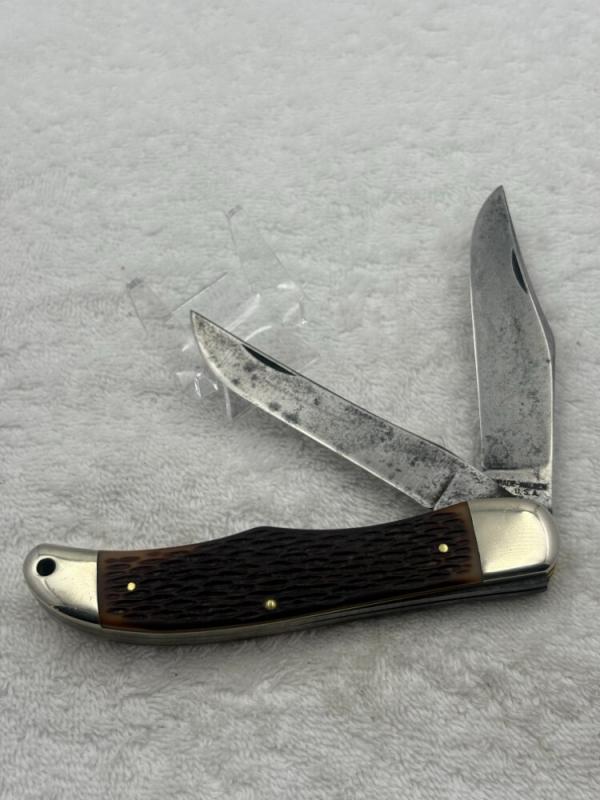 Schrade Walden Vintage 225UH 2 Blade Folding Hunter Pocket Knife Made In USA (#69