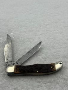 Schrade Walden Vintage 225UH 2 Blade Folding Hunter Pocket Knife Made In USA (#69