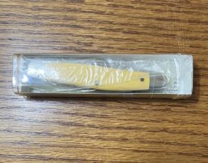 CIRCA 2005 SCHRADE WALDEN NY USA SWA834Y POCKET KNIFE CAMILLUS NEVER OPENED STILL SEALED IN TUBE