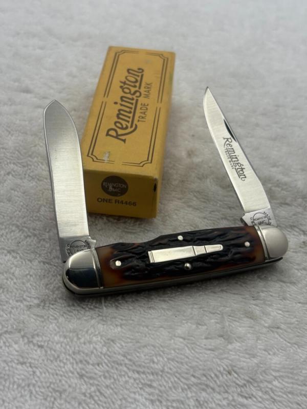 Remington 1988 Vintage Muskrat Bullet Knife #R4466 New In Box Made In USA Remington 1988 Vintage Muskrat Bullet Knife #R4466 New In Box Made In USA