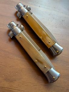 DUO OF FRANK BELTRAME 23CM 9" BAYONET & DAGGER STILETTO SET FRENCH TIP HONEY HORN AUTOMATICS...NEW 