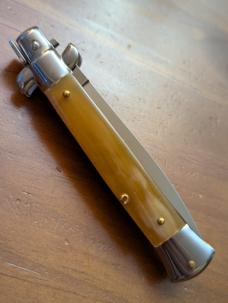 DUO OF FRANK BELTRAME 23CM 9" BAYONET & DAGGER STILETTO SET FRENCH TIP HONEY HORN AUTOMATICS...NEW 