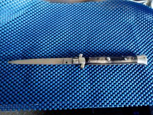 Tarry Levigne 11quot Switchblade 