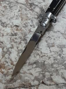9" Vintage Edge Co. Stiletto. 