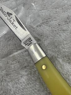 Camillus Vintage 710 Yellow Jacket Pocket Knife Made In USA (#71)