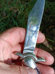 PRESTO Lazy W Folding Guard Hunter  Worm groove 