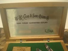 1991 CASE DR6254 KNIFE USA LIMITED EDTION IN CUSTOM DISPLAY CASE NUMBER 1