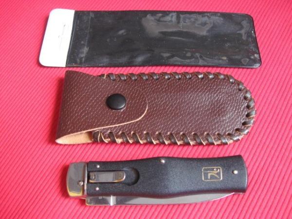 Early MIKOV Dagger Blade Switchblade Knife with Sheath