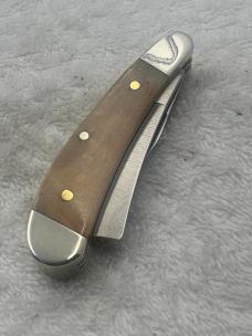 Parker Vintage 2 Blade Small Trapper Style Pocket Knife With Razor Blade Made In USA (#83)