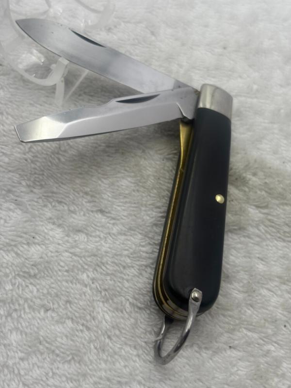 Camillus Vintage Electrician Pocket Knife / Tool With Bail Made In USA (#88)