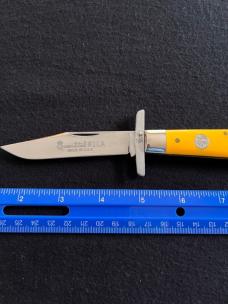 Queen 1LA Yellow Delrin Lock Back Swing Guard Cheetah Knife NIB!