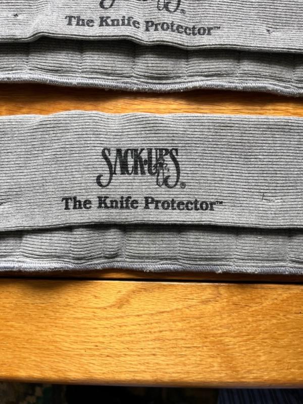Knife Roll Holds 18 Knives Used 4 Count Knife Roll Holds 18 Knives Used 4 Count