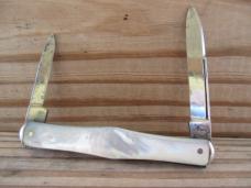 Pearl Remington Swell Centered Pen Knife 