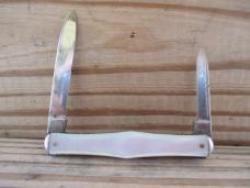 Pearl Remington Swell Centered Pen Knife 