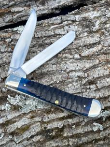 CASE XX ** 2025 OCEAN BLUE GATOR JIG BONE XXXVIII LIMITED EDITION TRAPPER